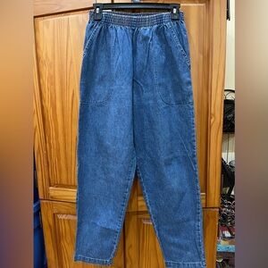 Vintage High Rise Blue Relaxed Fit Mom Jeans